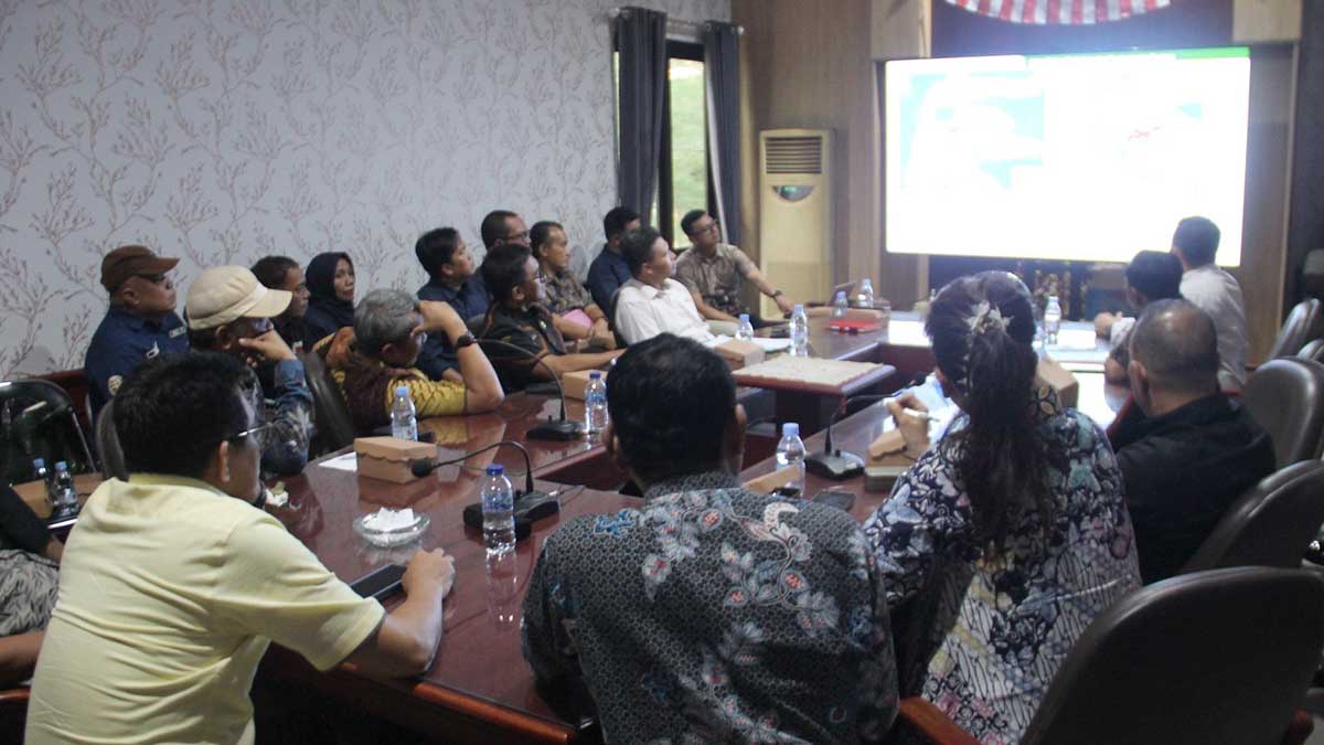 Lindungi Lahan Pertanian, Erwin Desak Cabut IUP Trio Kencana