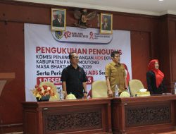Bupati Erwin Burase Tegaskan Penanggulangan HIV dan AIDS Perlu Kolaborasi Semua Pihak
