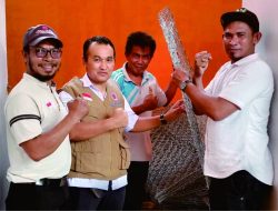 Sausu Gandasari Terima Bantuan 50 Kawat Bronjong