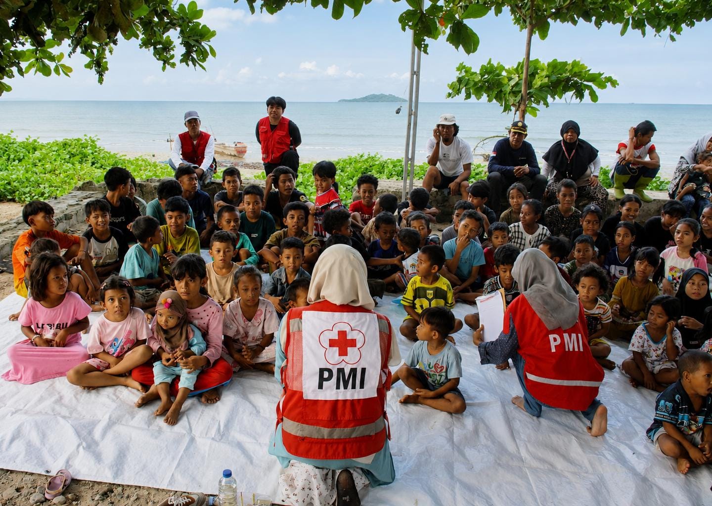PMI Parigi Moutong Kembalikan Keceriaan Anak Pascabencana