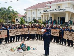 Cleaning Service RSUD Anuntaloko Gelar Aksi Mogok Kerja